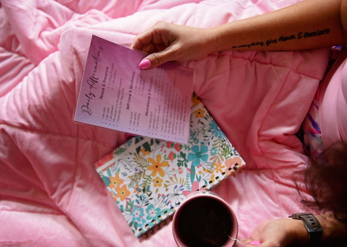 Feminine Affirmation Card for Subconscious Reprogramming